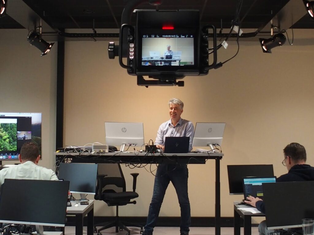 LAI's Cutting-Edge Hybrid Training Studio: A Glimpse Inside 3 P4170032